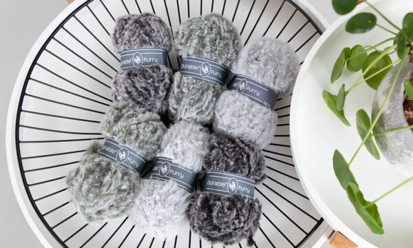 Durable Furry brei- en haakgaren 2239 Brick - Afbeelding 3